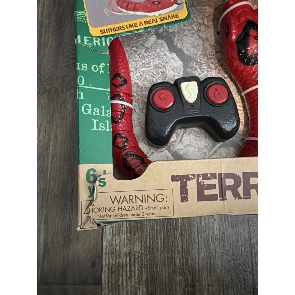 Terra RC Snake Rainbow Boa – Remote Control Slithering Snake Toy with LED Eyes